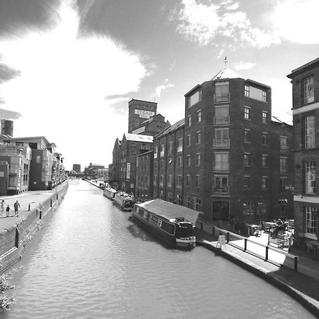 Oyo Approved Serviced Apartments Steam Mill Chester Exterior foto