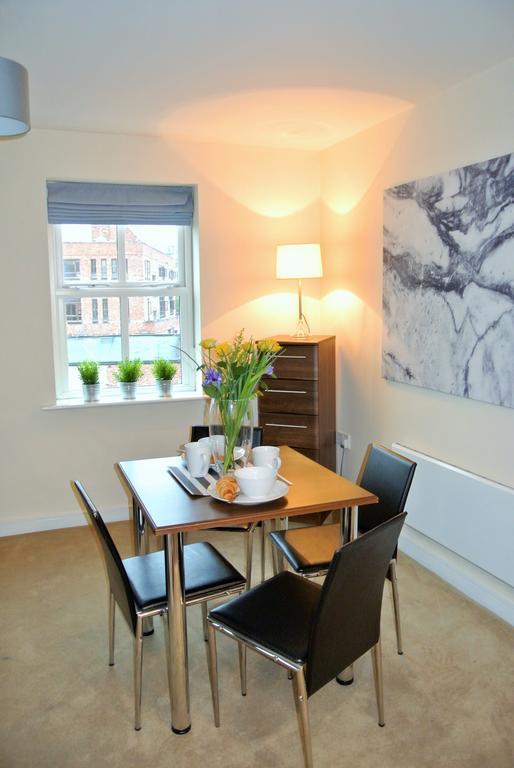 Oyo Approved Serviced Apartments Steam Mill Chester Exterior foto